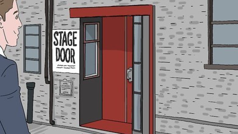 How to Practice Theater Stage Door Etiquette