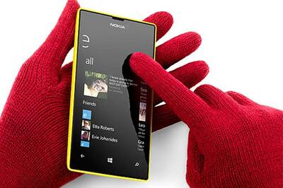 Nokia to trim loss as Lumia sales pick up