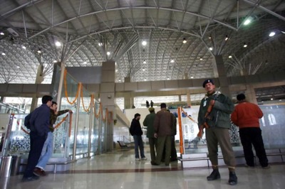 Govt Asks Airlines to Keep Fares from Srinagar in Check; Railways to Waive off Cancellation Charges