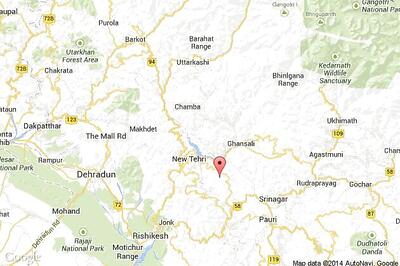 Tehri: Five killed as bus falls into Ganga