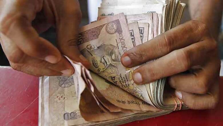 Rupee down 17 paise against dollar in early trade