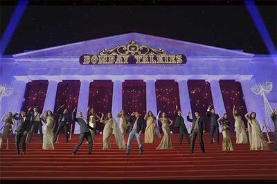 Is that really Amit Trivedi behind the 'Apna Bombay Talkies' song?