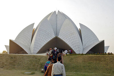 Lotus Temple takes up Net Metering