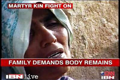 'Want Army Chief to assure Hemraj's head is brought back'