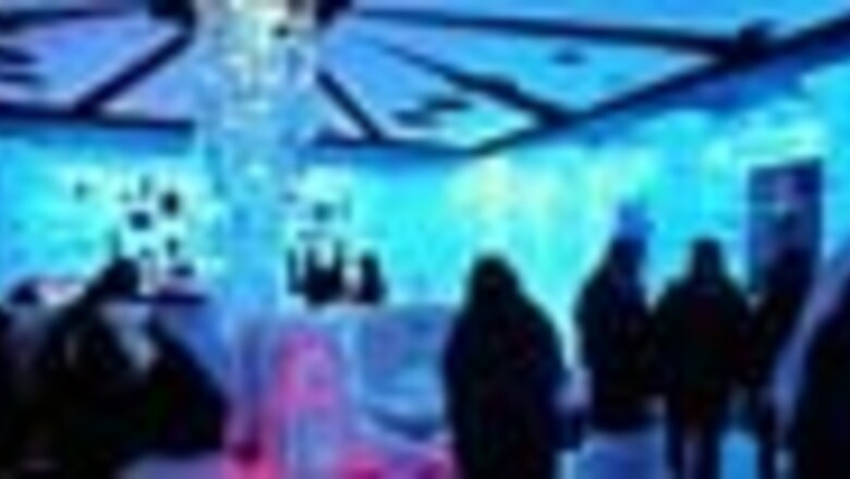 'Chillout' at Middle East's first ice lounge!