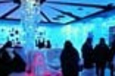 'Chillout' at Middle East's first ice lounge!