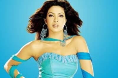 Sensuality lies in the eyes: Priyanka