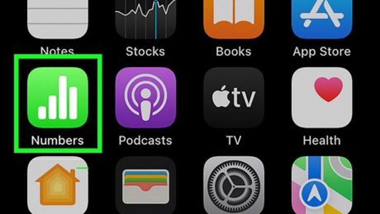 How to Make a Spreadsheet on iPhone