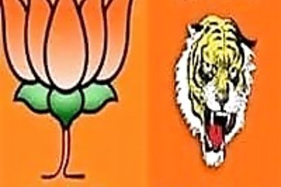BJP in talks with Sena, may have rotational CM in Maharashtra: Sources
