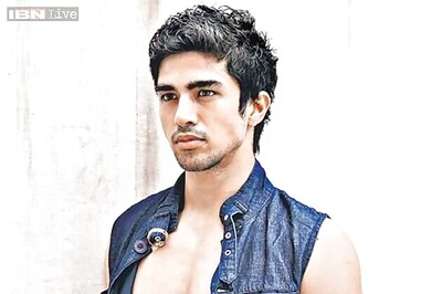 Was moved by 'Hawaa Hawaai' script: Saqib Saleem