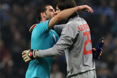 Porto progress after Atletico Madrid stalemate