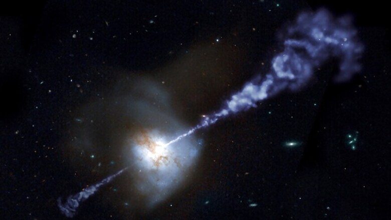 Massive Black Hole Discovered Near Heart of The Milky Way