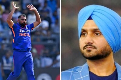 'Look at That Seam Position:' Harbhajan Singh Lauds Praise For Mohammed Shami's Fifer Against Australia