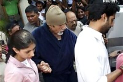 Big B on liquid diet, docs say actor showing improvement