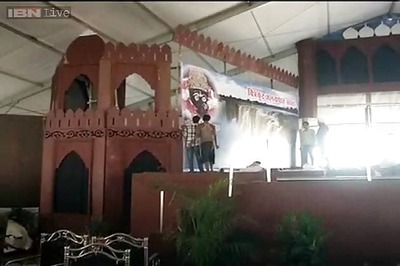 Congress complains against BJP for using Red Fort replicas in campaign