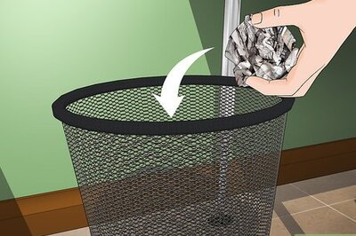 How to Maximize Office Desk Space