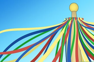 How to Do a Maypole Dance