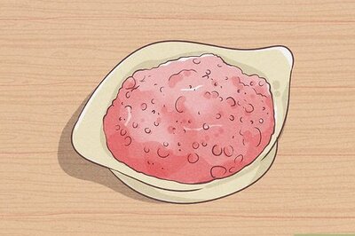 How to Dye Your Hair with Powdered Drink Mix