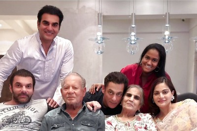 Salman Khan Shares Adorable Family Photo To Wish His Fans On Eid Ul Adha
