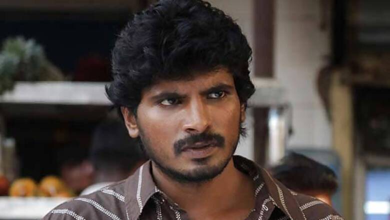 Tamil actor Dileepan meets his idol Akshay Kumar