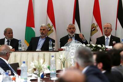 Fatah, Hamas to Discuss Security in Gaza Under Unity Deal