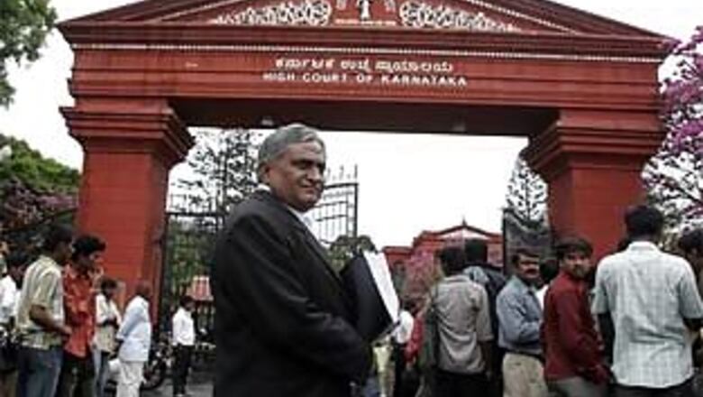 Bangalore lawyers deny charges in showcause notice