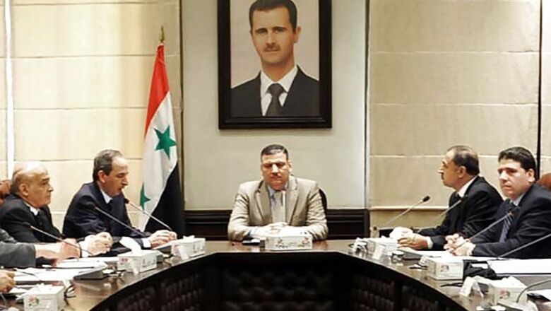 Syria: Assad appoints health minister al-Halqi as PM
