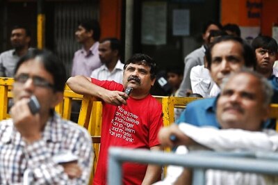 Sensex Breaks 8-day Rally as GDP Data Looms