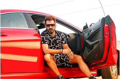 Bigg Boss Fame Manu Punjabi Buys His Dream 'Laal Mercedes', See Pics