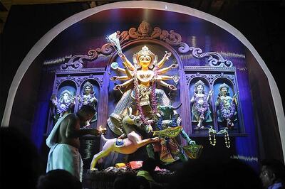 GST Impact: 22%-25% Price Hike in Textiles During Durga Puja