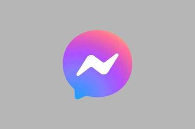 Facebook Messenger Gets a New Logo, Chat Themes, and Selfie Stickers