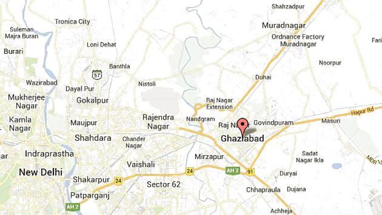 Kanwariyas go on rampage after CBI officer's car hit devotees