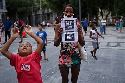 Bolsonaro Picks Army Chief To Ease Tensions With Military