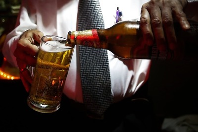 Delhi 5-star Hotel's Pub Owner, Manager Booked for Serving Alcohol to Minors