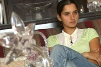 Hesh advances, Sania's Oz dream ends