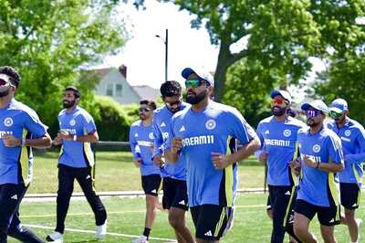 '3 Spinners, 2 Fast Bowlers, Hardik Pandya as Backup...': Sunil Gavaskar's Advise to Rohit Sharma Ahead of T20 World Cup