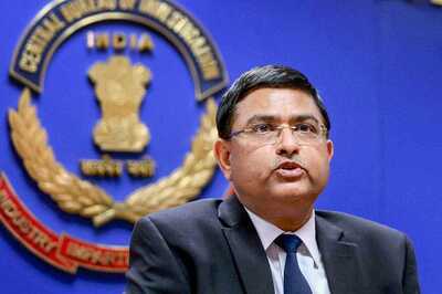 CBI Jt Director Sharma Submits 'Incriminating Evidence' Against Asthana in Delhi HC