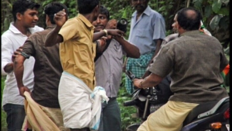 Deccan Chronicle chief photographer attacked by United Democratic Front supporters