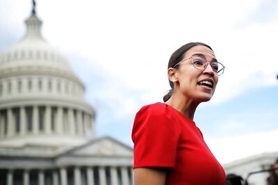 US Cop Fired Over Facebook Post Suggesting Congresswoman Ocasio-Cortez Needs to be Shot
