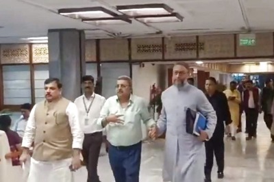 Kalyan Banerjee, Abhijit Gangopadhyay Face Off In Waqf JPC Meet | Here's What Happened
