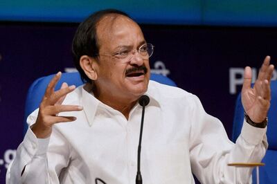 Union Minister Venkaiah Naidu Blasts Congress, Left Parties Over Planned Protests Against Demonetisation
