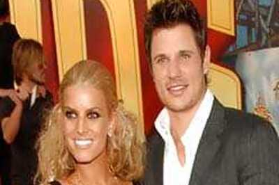 The Newlyweds couple call it quits