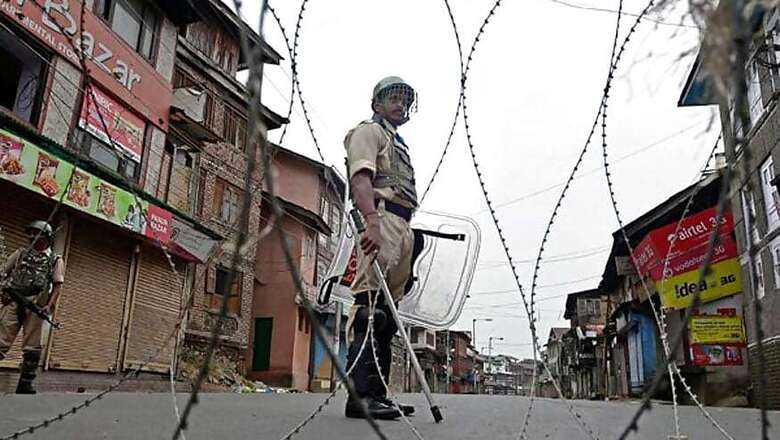 Restrictions Imposed as Separatists Call for Valley Shutdown