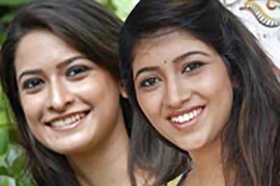 Engineer- Economist  duo in 'Padhe Padhe'