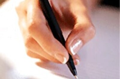 Distraction: Cool buddies & drugs trap