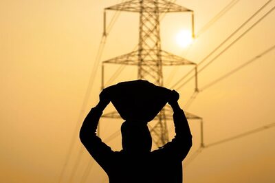 'Stocks for Less Than A Day': Centre Vs Delhi War Hots Up Over Coal Shortage as Searing Heatwave Adds to Power Woes