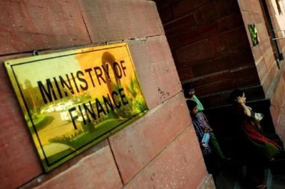 Finance Ministry Asks Public Sector Banks to Seek Ideas from Branches for Achieving USD 5 Trillion Economy