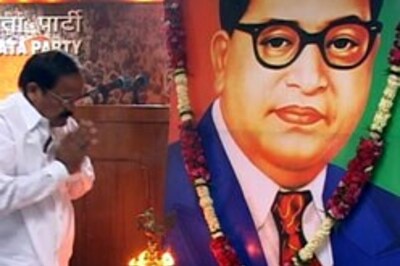 Congress didn't do justice to Ambedkar: Advani