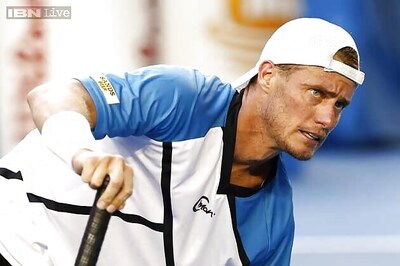 Hewitt wins at Indian Wells, reaches second round