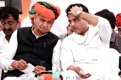 Cong Steps Up Internal Deliberations in Rajasthan, Cabinet Reshuffle Likely Soon